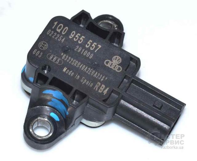 Датчик Ейрбег передній 1Q0955557 VAG