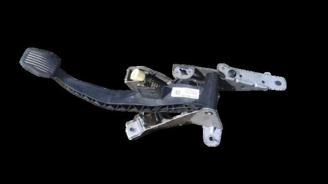 Циліндр зчеплення, головний 2041754 FORD