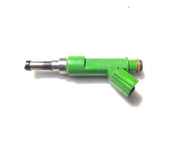 Форсунка паливна 232500V010 TOYOTA