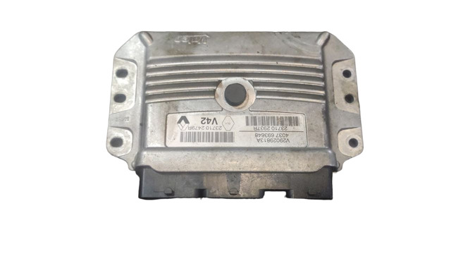 Блок двигуна 237102937R RENAULT
