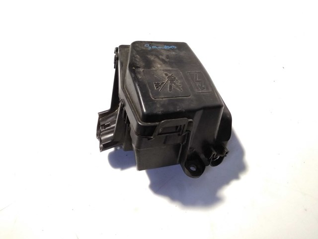 Корпус блоку запобіжників 243809584R RENAULT