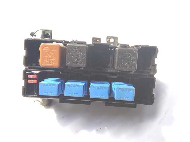 Монтажний блок 2438351E01 NISSAN