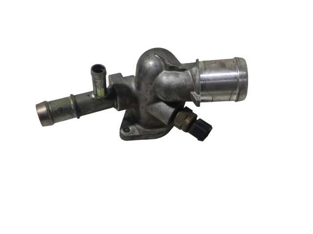 Фланець системи охолодження (трійник) 256002B600 HYUNDAI
