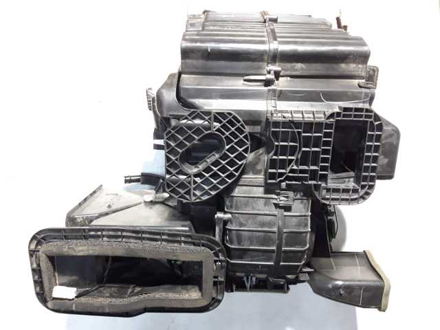 Корпус печі в зборі 272103NF1A NISSAN