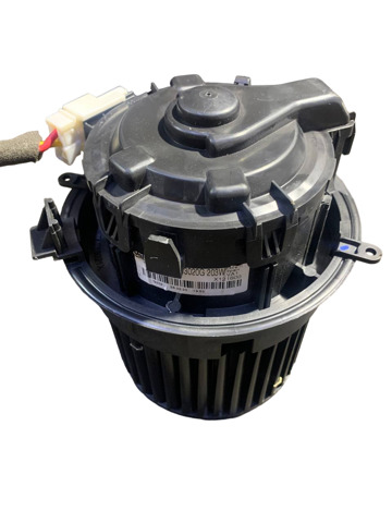 Електромотор пічки 272263NL0A NISSAN