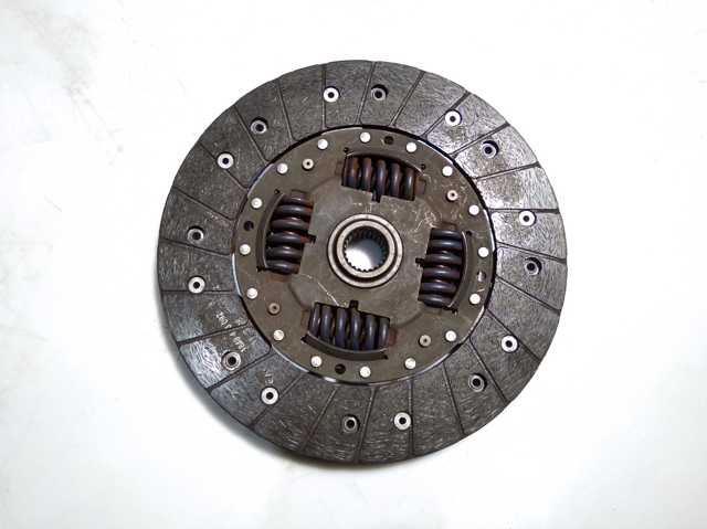 Диск зчеплення 30100AA970 SUBARU