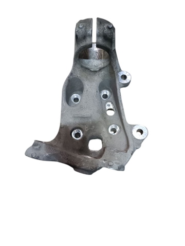 Цапфа поворотного кулака 31216792286 BMW