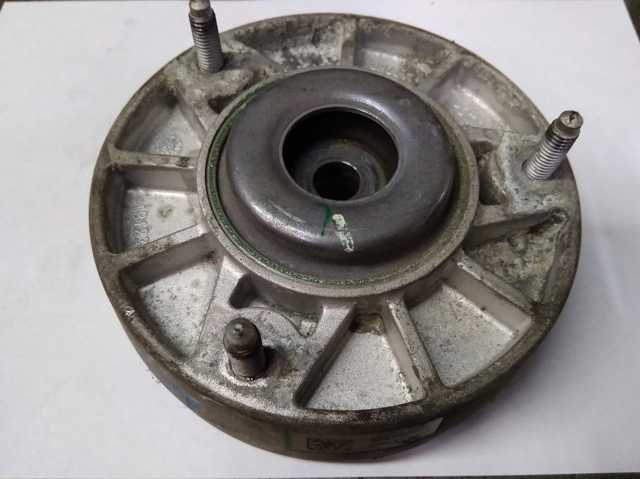 Кріплення переднього амортизатора 31306851880 BMW