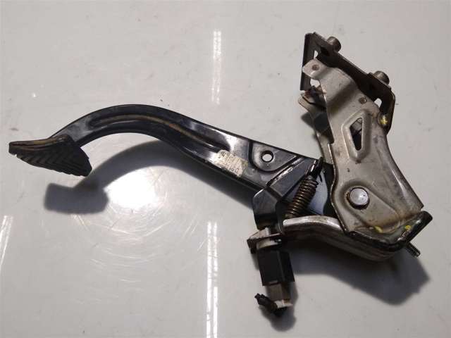 Педаль гальма 328002S000 HYUNDAI