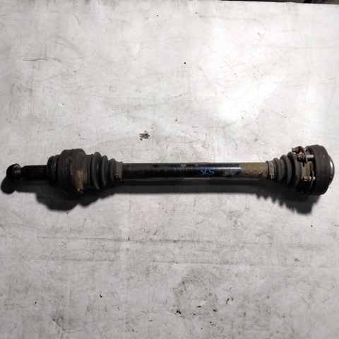 Привід задній 33207607922 BMW