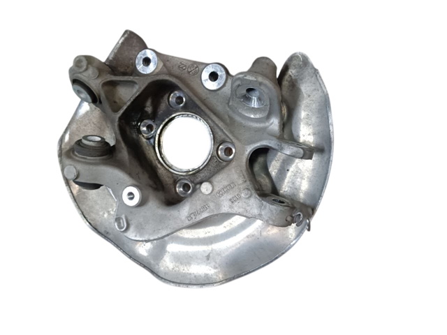 Цапфа поворотного кулака 33306871028 BMW