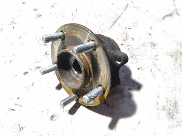 Маточина заднього колеса 3785A064 MITSUBISHI