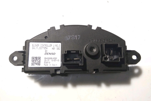 Регулятор оборотів пічки 3Q0907521A VAG