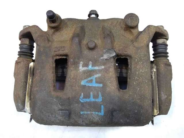 Супорт гальмівний, передній, правий 410011VA0B NISSAN