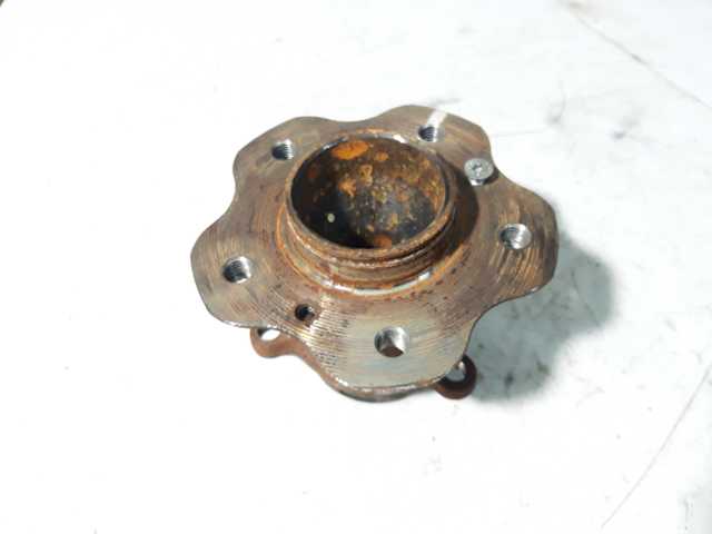 Маточина задня 432024EG0A NISSAN