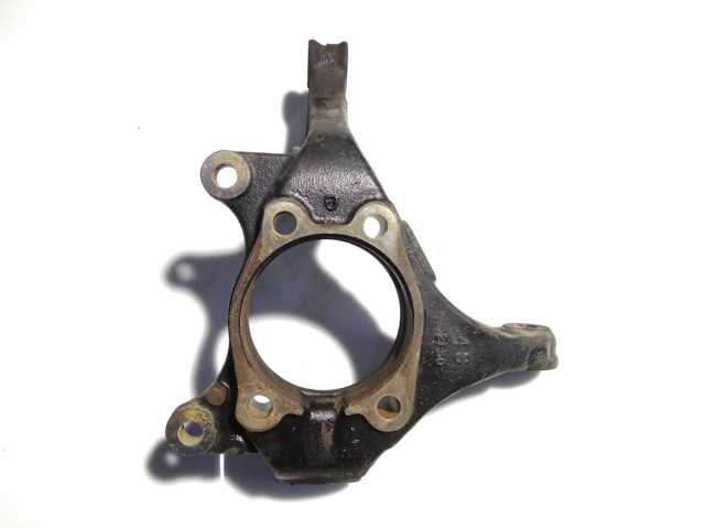 Цапфа передня ліва 4321242081 TOYOTA