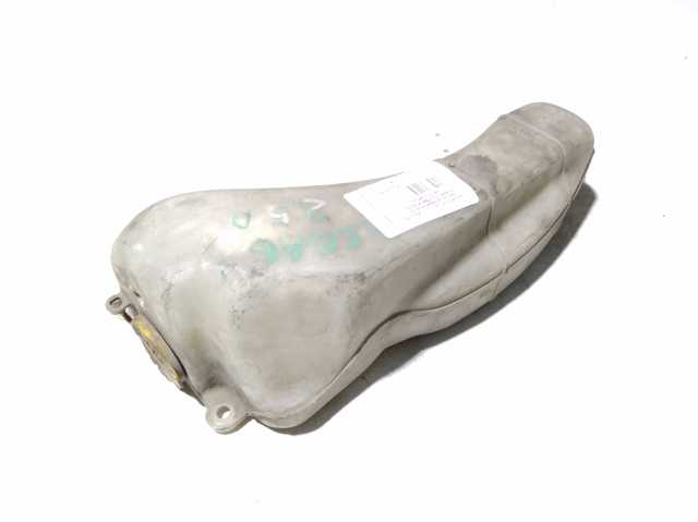 Водяний бачок системи охолодження 45151AC000 SUBARU