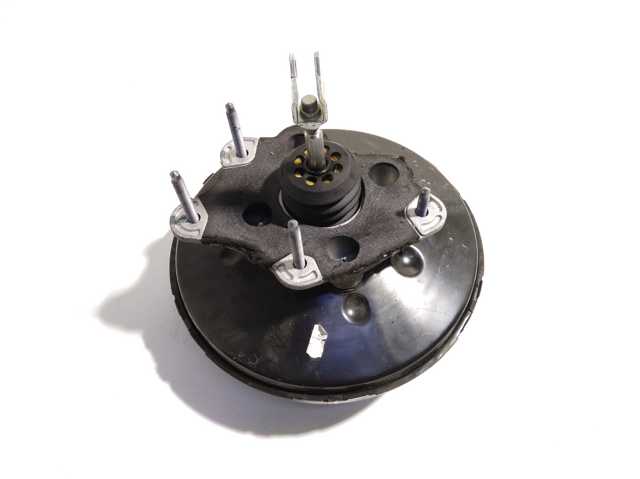 Вакуумника 472101KA0A NISSAN