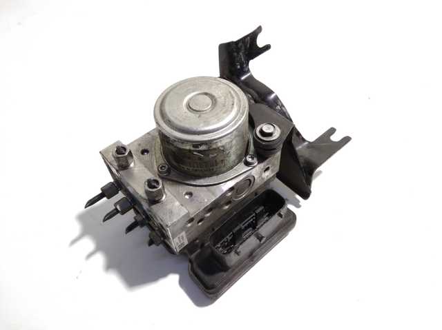 Блок керування АБС (ABS) 476601KD2A NISSAN