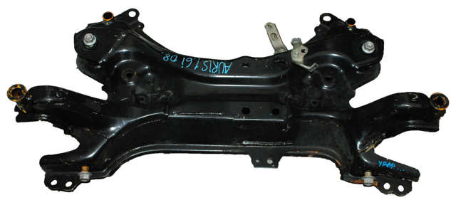 Підрамник передньої підвіски Toyota RAV4 3