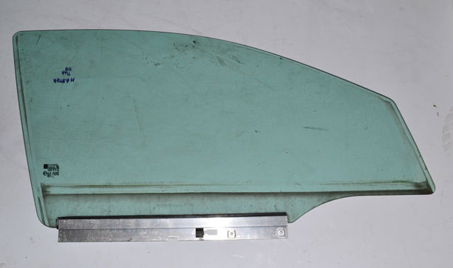Скло пасажирських дверей 5161460 OPEL