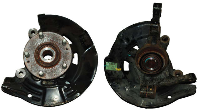 Цапфа поворотна права 517162T010 HYUNDAI