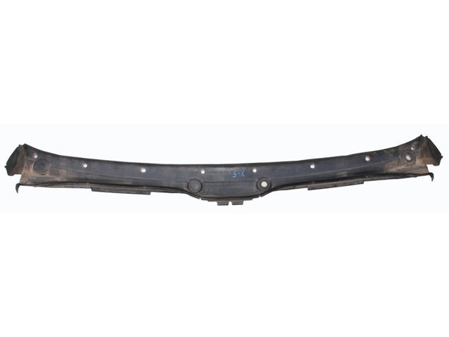 Решітка склоочисників 51718402642 BMW
