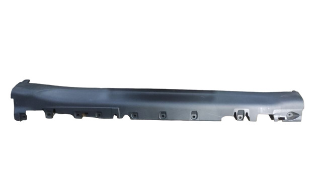 Накладка на поріг права 51777319854 BMW