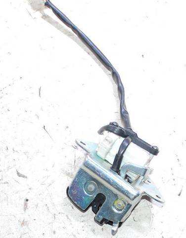 Замок і ручка дверей задка 51949047 FIAT
