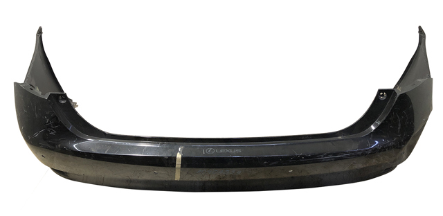 Бампер задній 5215930620 TOYOTA