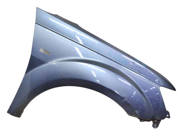 Переднє праве крило 5220C672 MITSUBISHI