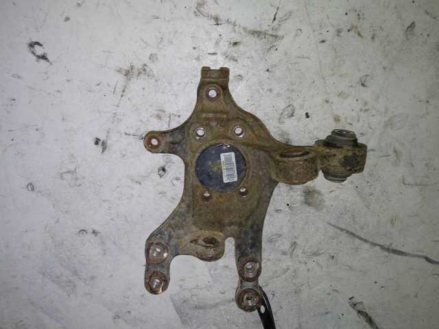 Цапфа поворотного кулака 527203U800 HYUNDAI