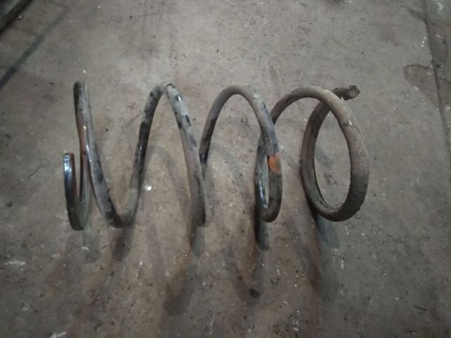 Пружина амортизатора передняя 54010EQ02A NISSAN