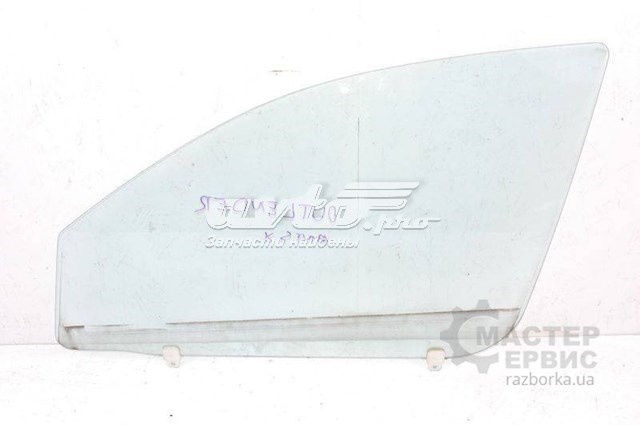Скло водійських дверей 5706A357 MITSUBISHI