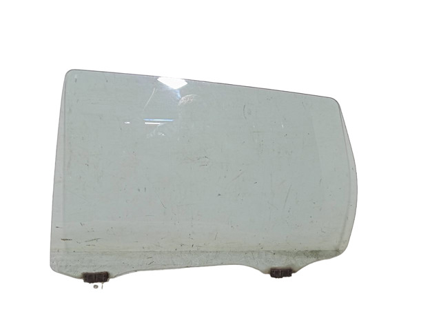 Скло заднє ліве 5736A249 MITSUBISHI