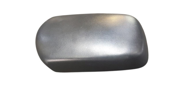кришка подлоктніка 5890542020B0 TOYOTA