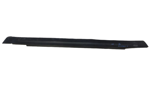 Накладка зовнішня (молдинг) порога, правий 5HU24RXFAB CHRYSLER