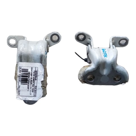 Петля заднтої двері, правої 60479FG021 SUBARU