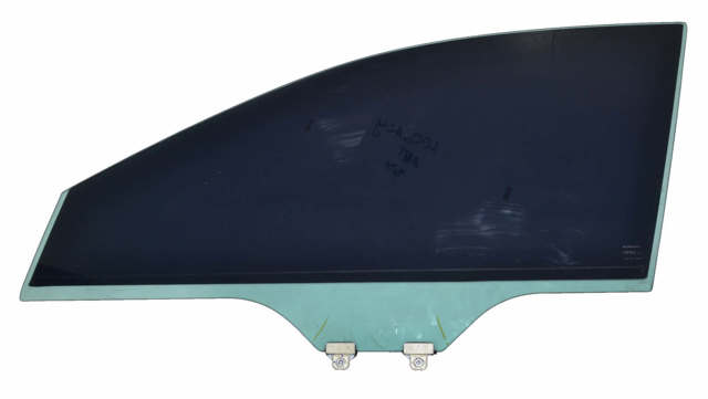 Скло водійських дверей 61011AJ01A SUBARU