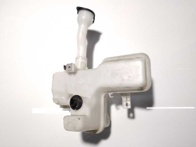 Бачок склоомивача 61667381592 BMW