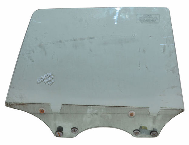 Скло задньої двері правої 62011AG000 SUBARU