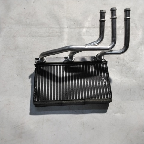Теплообмінник 64116968204 BMW