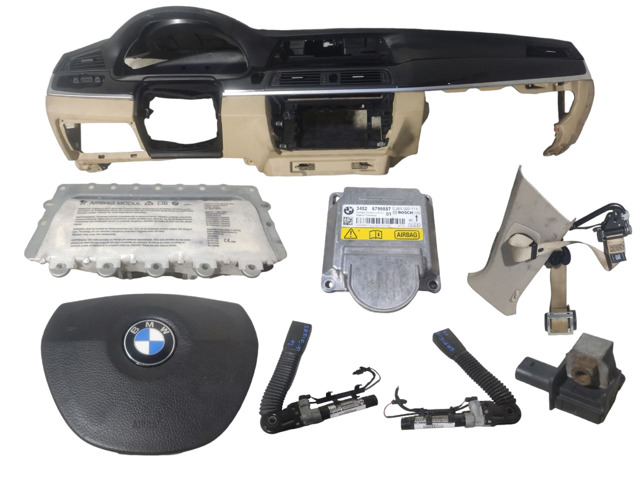 Датчик Ейрбег передній 65779224178 BMW