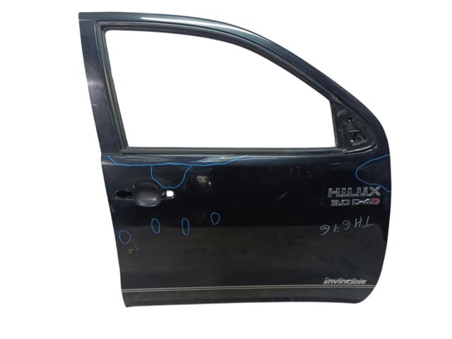 Пасажирські передні двері 670010K060 TOYOTA