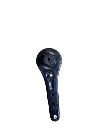 Кронштейн задньої балки 679255403 BMW