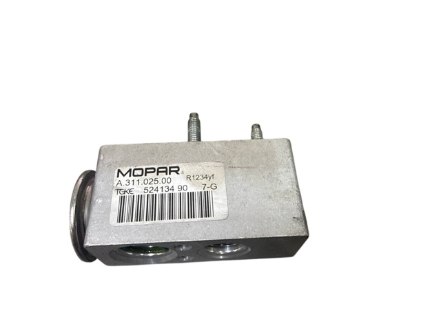 Клапан TRV, кондиціонера 68348181AA CHRYSLER