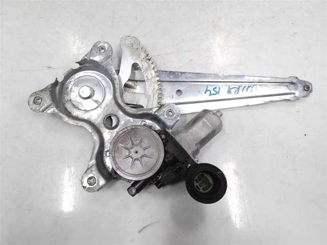 Склопідйомник задніх правих дверей 6980306140 TOYOTA