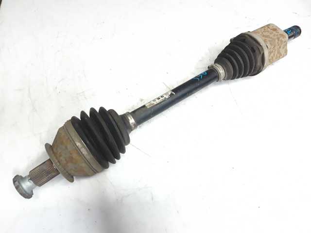 Привід лівий 6C0407271T VAG