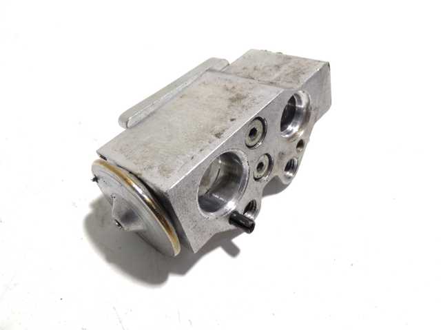 Клапан TRV, кондиціонера 6C0820679 VAG