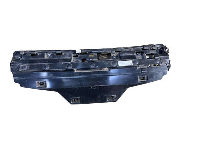 Кронштейн бампера заднього, центральний 7256921 BMW